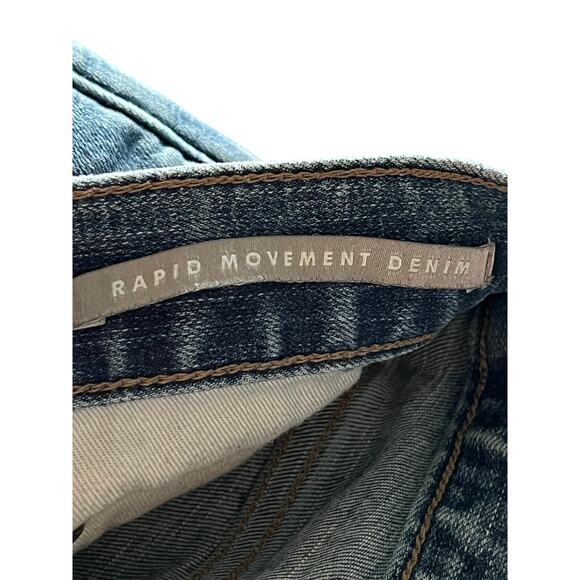 Banana Republic Rapid Movement 
Denim men’s light wash jeans - Picture 9 of 9